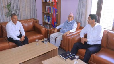 विप्लव सी र  माधव नेपाल  बिच भेटवार्ता